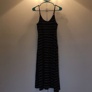 Who what wear black striped midi dress Size M